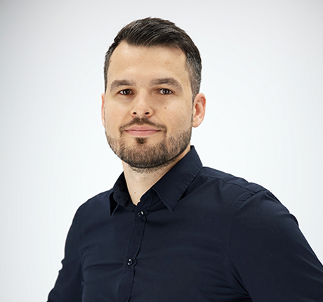 cogiContactPerson.card.avatarAlt